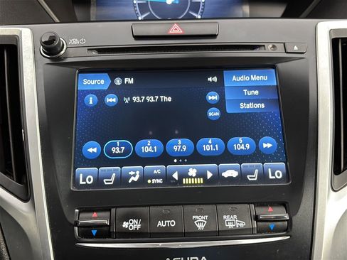 Used 2018 Acura TLX FWD image 23