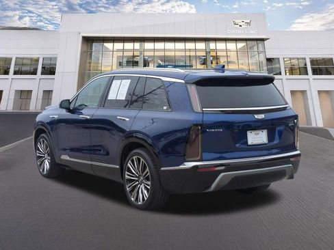 Certified 2026 Cadillac Vistiq Premium Luxury AWD/4WD image 6