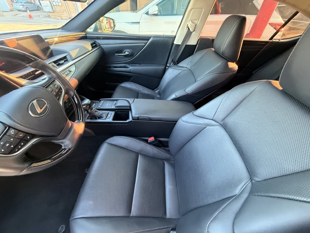 Used 2020 Lexus ES 350 w/ Premium Package FWD image 21
