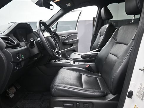 Used 2020 Honda Passport Touring image 10