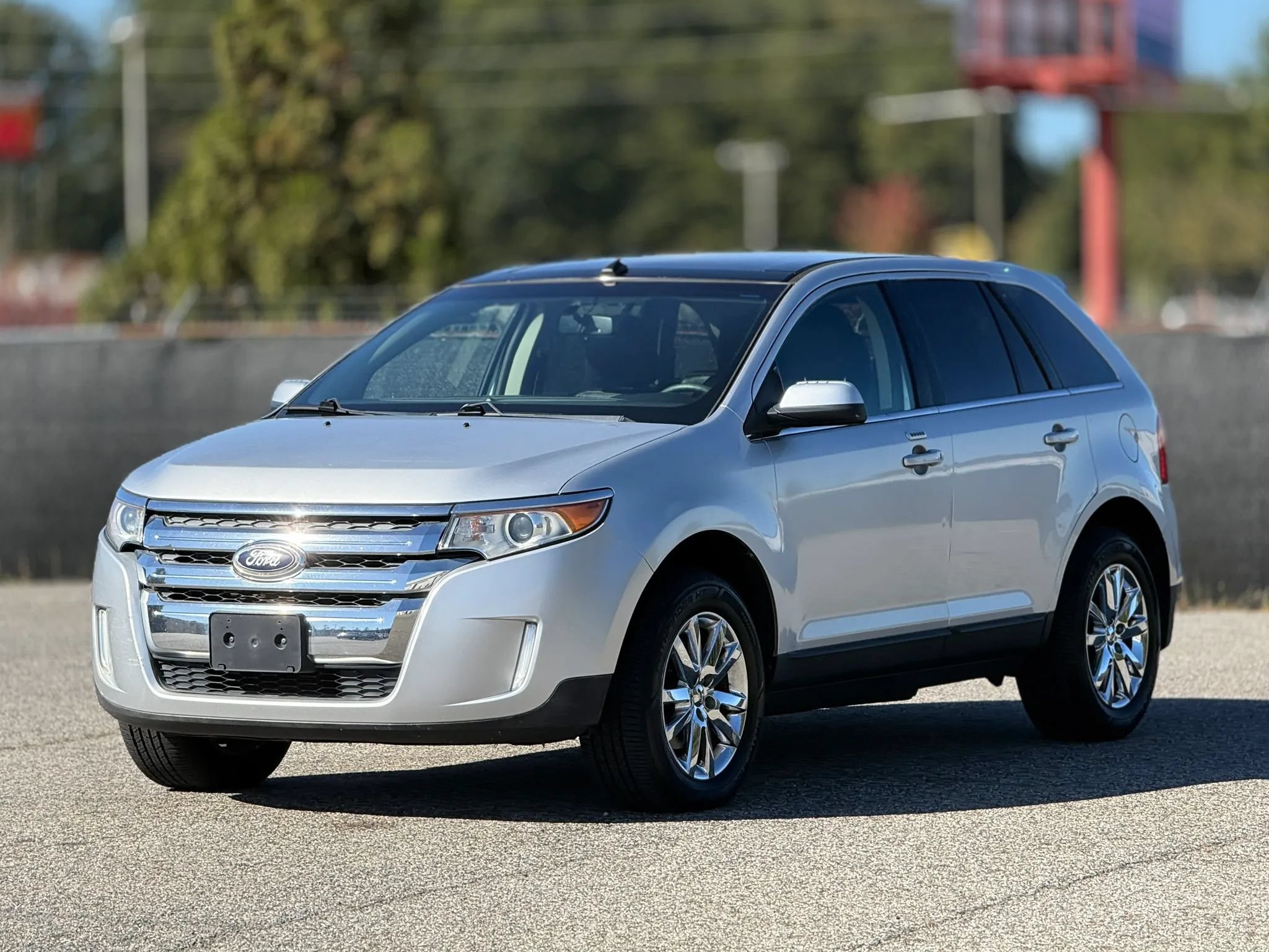 Used 2013 Ford Edge Limited AWD/4WD image 6