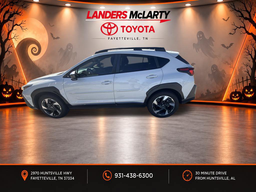 Used 2024 Subaru Crosstrek 2.5i Limited w/ Crosstrek Mirror Package AWD/4WD image 3