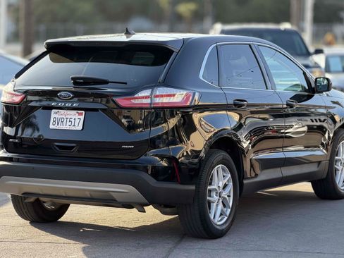 Used 2021 Ford Edge SEL w/ Cargo Accessory Package AWD/4WD image 6