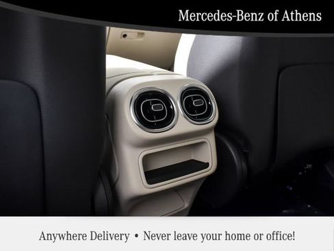Certified 2025 Mercedes-Benz GLC 300 image 38