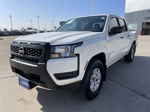 Certified 2025 Nissan Frontier S w/ S Utility Package image 5