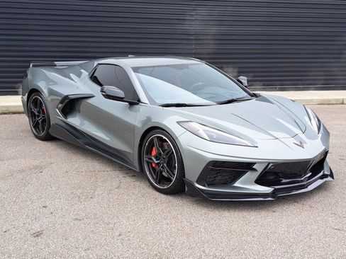 Used 2022 Chevrolet Corvette Stingray Premium Conv w/ Z51 Performance Package image 2