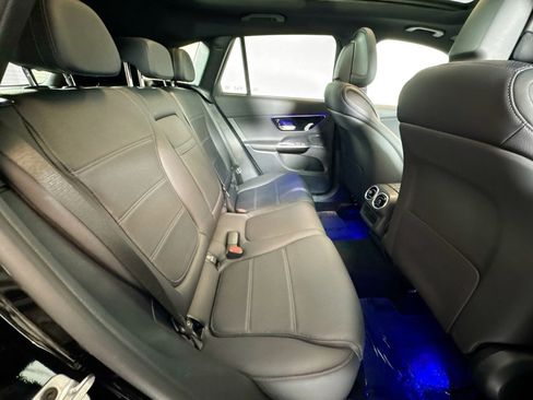 Used 2024 Mercedes-Benz GLC 300 4MATIC image 26