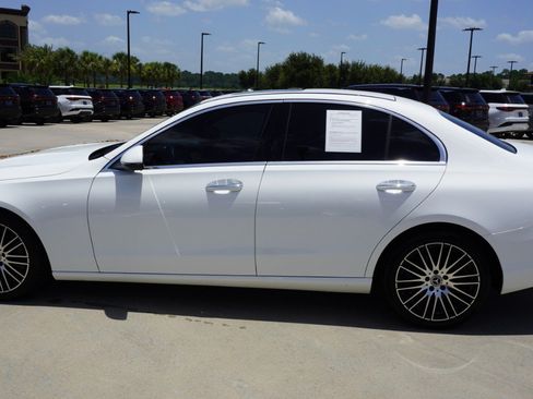 Used 2024 Mercedes-Benz C 300 Sedan image 5