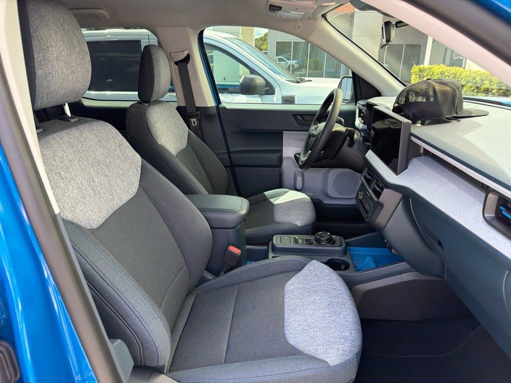 Used 2026 Ford Maverick XLT FWD image 5