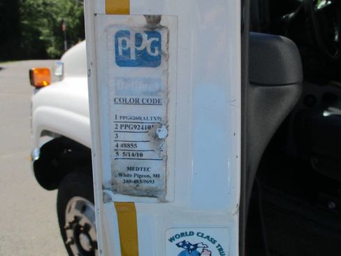 Used 2009 Chevrolet Kodiak C4500 2WD Regular Cab image 57