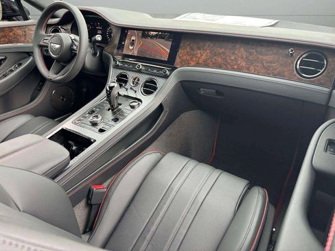 New 2025 Bentley Continental GT Mulliner image 2