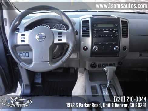 Used 2012 Nissan Frontier SL w/ Moonroof Pkg image 5