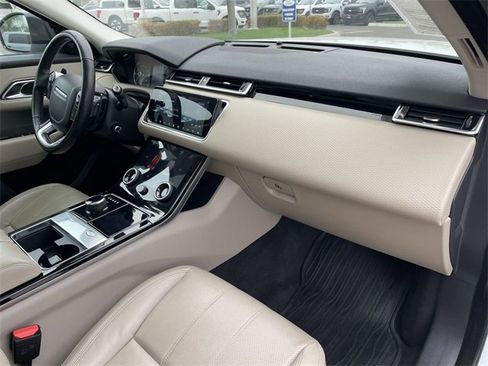 Used 2019 Land Rover Range Rover Velar S image 29