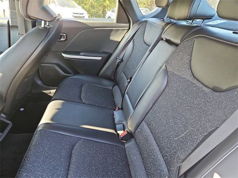 Certified 2025 Kia K4 GT-Line image 11