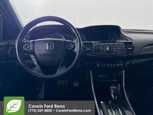 Used 2017 Honda Accord Sport image 20