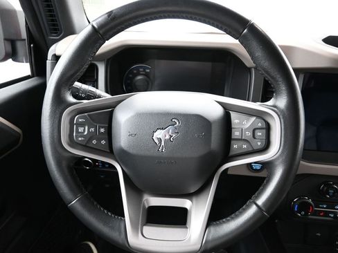 Used 2024 Ford Bronco Wildtrak AWD/4WD image 13