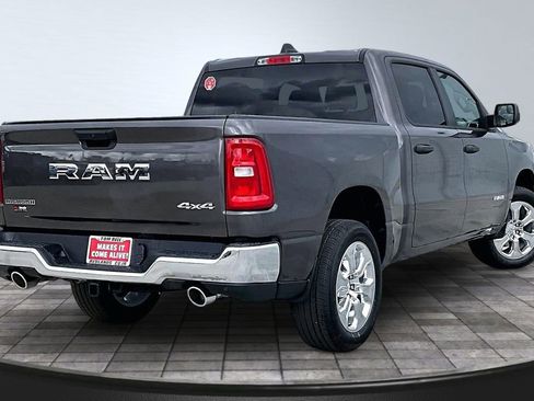 New 2026 RAM 1500 4x4 Crew Cab image 22