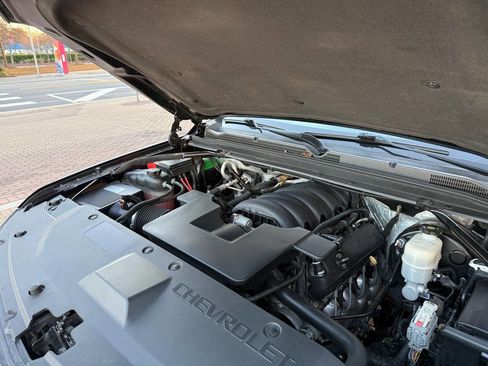 Used 2016 Chevrolet Tahoe LTZ image 31