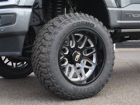 Used 2025 Ford F350 Platinum AWD/4WD image 13