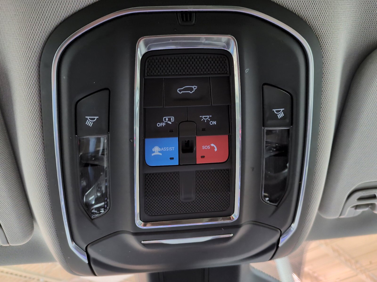 Used 2022 Jeep Wagoneer Series II AWD/4WD image 29
