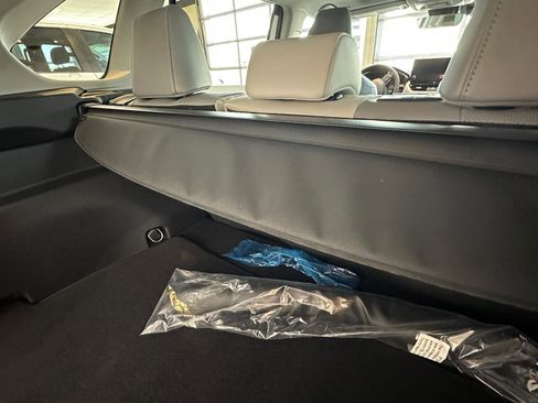 New 2025 Toyota RAV4 Limited image 24