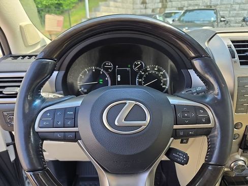 Used 2021 Lexus GX 460 Premium w/ Premium Package AWD/4WD image 20