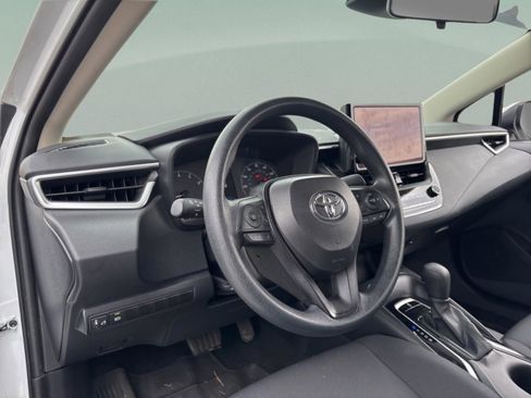 Certified 2024 Toyota Corolla LE image 27