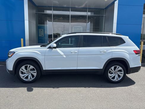 Used 2021 Volkswagen Atlas SE w/ Panoramic Sunroof Package AWD/4WD image 9