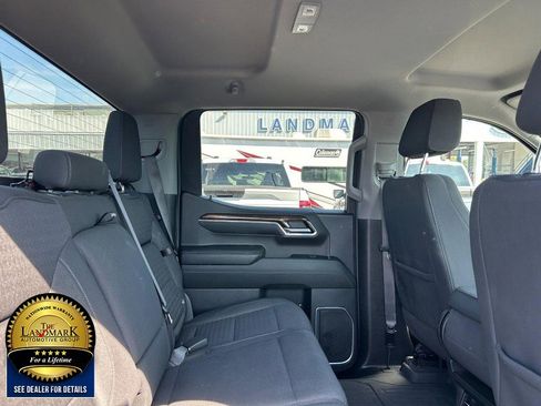 Used 2023 GMC Sierra 1500 Elevation w/ LPO, Elevation Black Package image 17