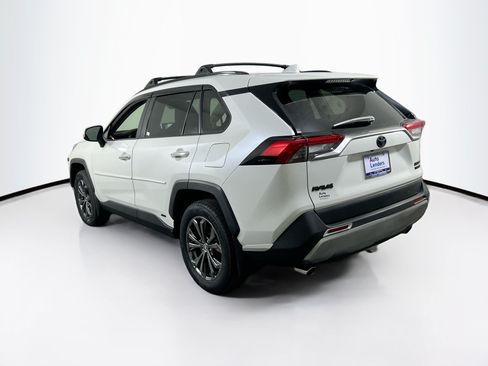 Used 2022 Toyota RAV4 Limited AWD/4WD image 7