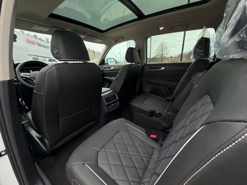 New 2026 Volkswagen Atlas SEL Premium R-Line AWD/4WD image 30