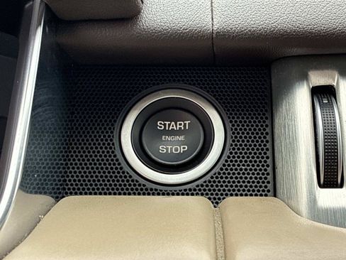 Used 2015 Land Rover Range Rover HSE AWD/4WD image 32