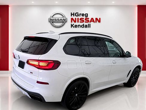 Used 2021 BMW X5 M50i w/ Executive Package AWD/4WD image 5