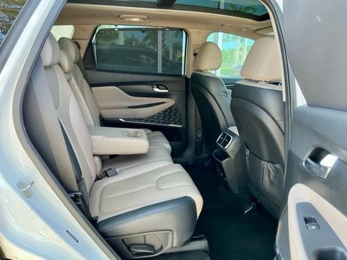 Used 2019 Hyundai Santa Fe Limited AWD/4WD image 15