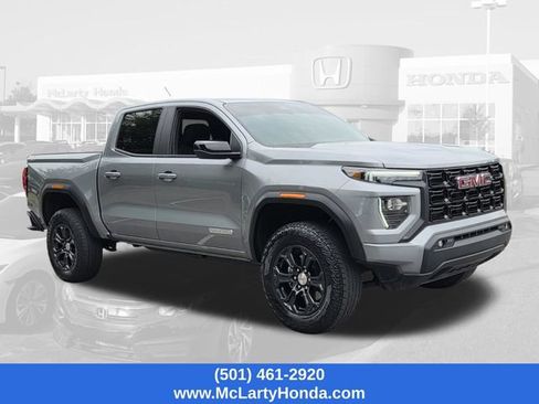 Used 2024 GMC Canyon Elevation w/ Convenience Package AWD/4WD image 4