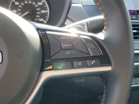 Certified 2025 Nissan Altima 2.5 SR image 22