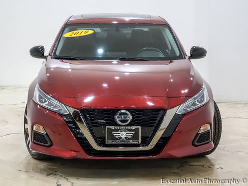 Used 2019 Nissan Altima 2.5 SR w/ SR Premium Package image 5