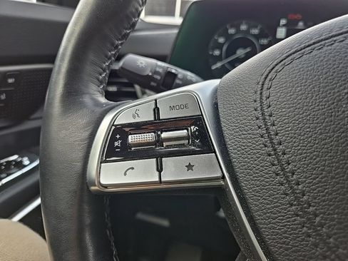 Certified 2025 Kia Telluride SX w/ SX Captain's Chair Package AWD/4WD image 15