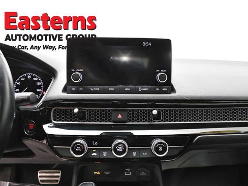 Used 2022 Honda Civic Sport image 11