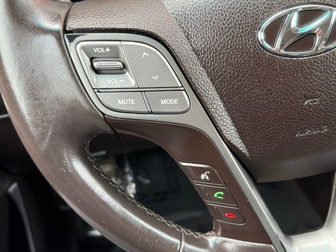 Used 2017 Hyundai Santa Fe Sport image 27