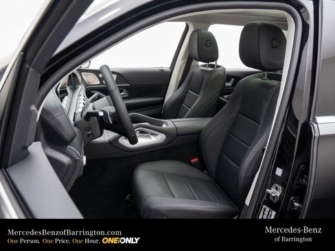 New 2026 Mercedes-Benz GLS 450 4MATIC image 18