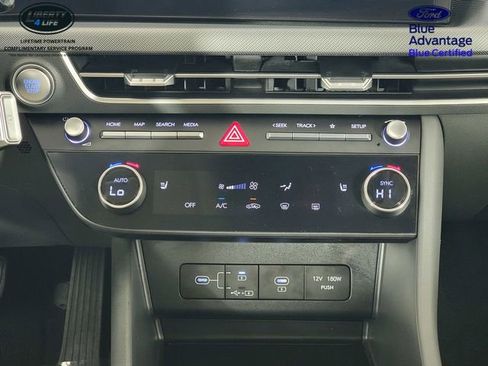 Used 2025 Hyundai Sonata SEL FWD image 23