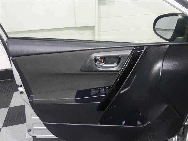 Used 2018 Toyota Corolla iM w/ All-Weather Mat Package FWD image 17