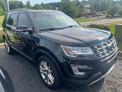 Used 2017 Ford Explorer XLT w/ Equipment Group 202A