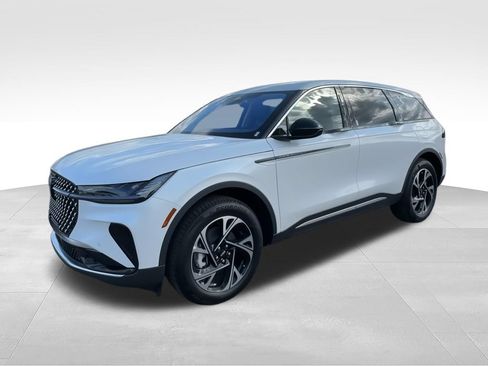 New 2026 Lincoln Nautilus Premier AWD/4WD image 4