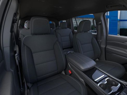 New 2026 Chevrolet Traverse LT image 16