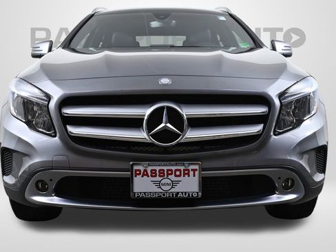 Used 2016 Mercedes-Benz GLA 250 4MATIC image 2
