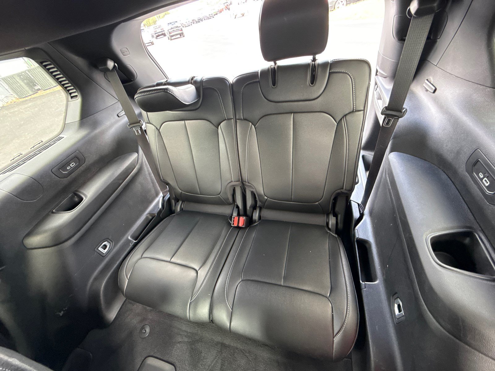 Used 2024 Jeep Grand Cherokee L Limited RWD image 22