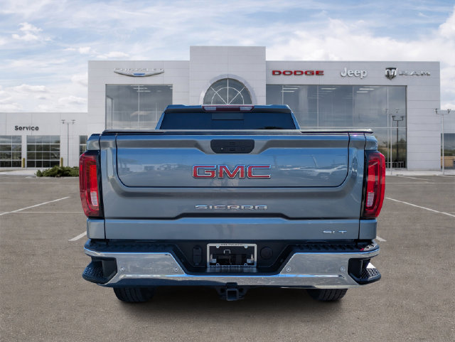 Used 2021 GMC Sierra 1500 SLT w/ SLT Premium Package RWD image 4