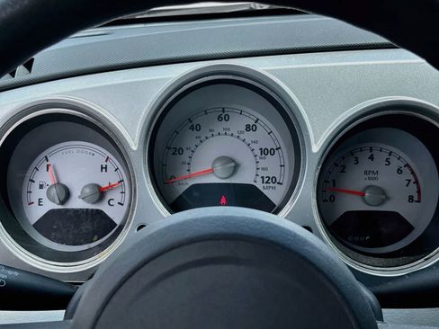 Used 2007 Chrysler PT Cruiser FWD image 11